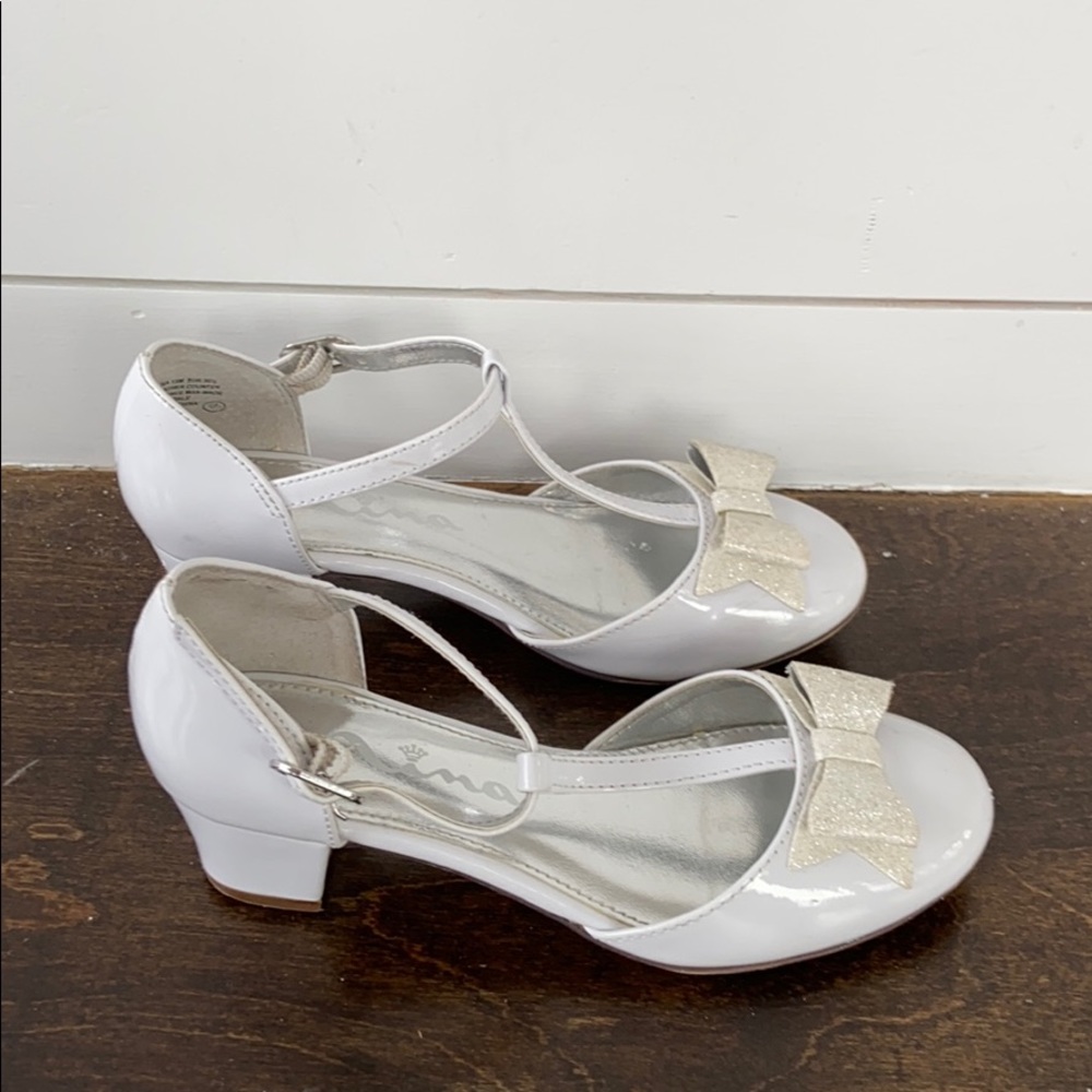 Patent leather Nina girls shoes